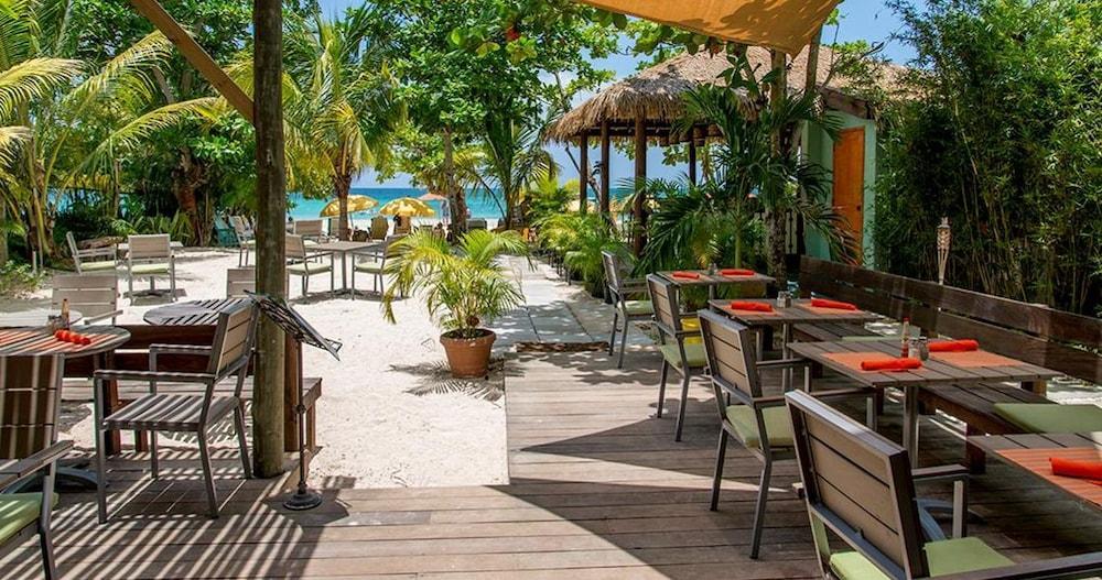 Hotel Country Country Negril Exterior foto