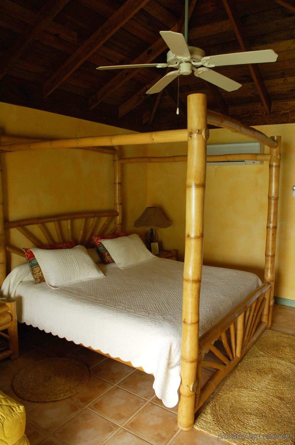 Hotel Country Country Negril Exterior foto